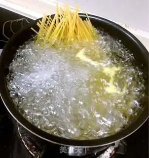Make Shrimp pasta step 12