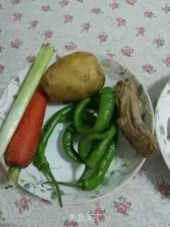 Make Dry potato chicken step 1