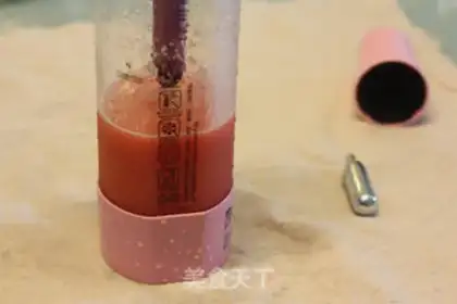 Make Bubble watermelon juice step 2