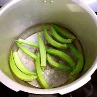 Make The white sunflower step 1