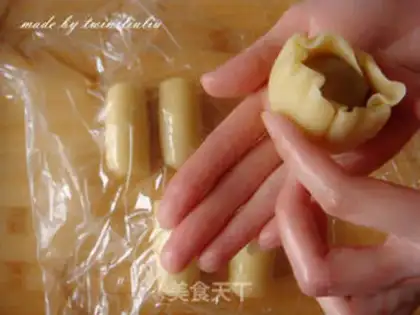 Make It tastes like eight peach cakes step 19