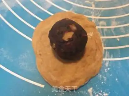 Make The walnut bag step 6