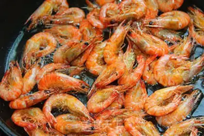Make Pretzels, prawns step 5