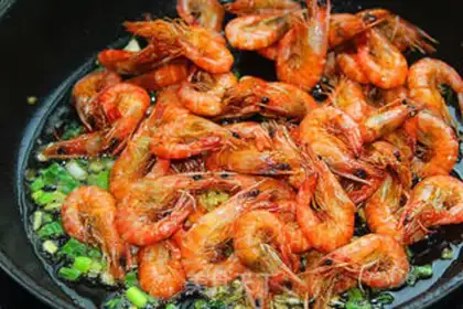 Make Pretzels, prawns step 7