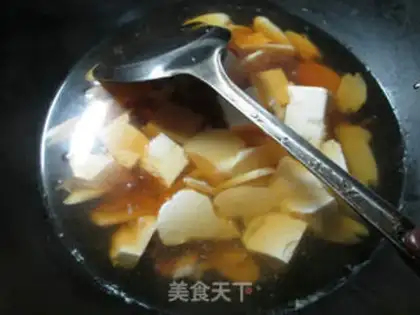 Make Salt lashes and tofu soup step 8
