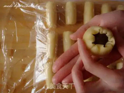 Make Eight little loaf pies step 19