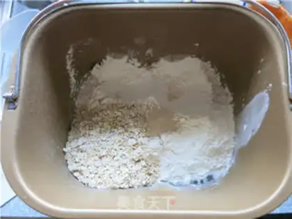 Make oatmeal red sugar oatmeal step 1