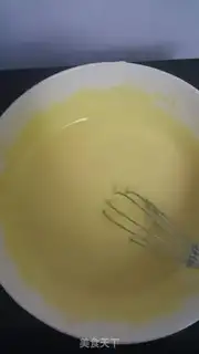 Make Eight inches of heart cheesecake step 2