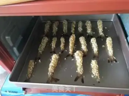 Make Boiled golden shrimp step 10