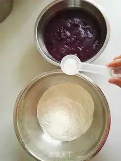 Make Potato cat ears step 5
