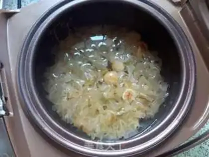 Make Soup of cherries and silver step 4
