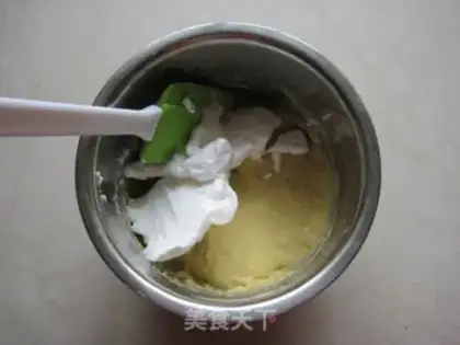 Make All wheat honey pea cake step 4