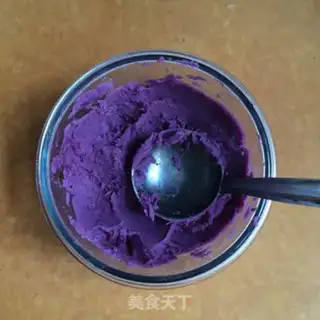 Make Spaghetti bread step 0