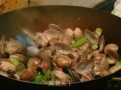 Make Pop-fried clams step 8