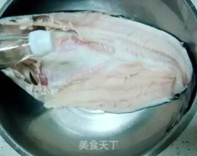 Make Cracked dragonfish step 2