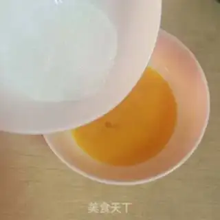 Make original waffles step 1