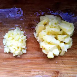 Make Pineapple sauce step 0