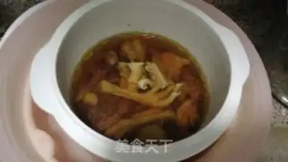 Make Puffy mushroom chicken soup step 3