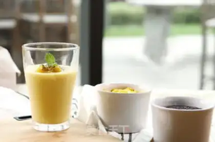 Make Summer mango shake step 6