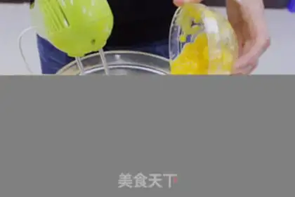 Make Mango tiramisu step 9