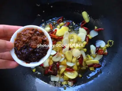 Make Spicy lobster step 5