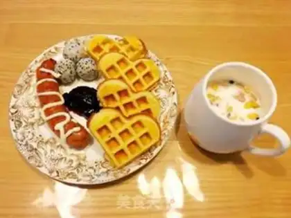 Make Waffles sausage fruit mix step 4