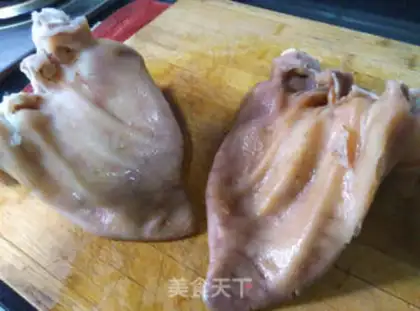Make Garlic pigs step 2