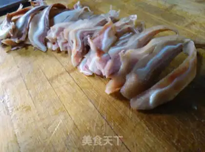Make Garlic pigs step 3