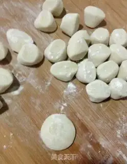 Make Porridge pork dumplings step 17