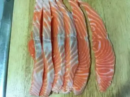 Make Black pepper salmon step 2