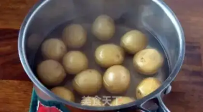 Make Western-style potato pie step 0