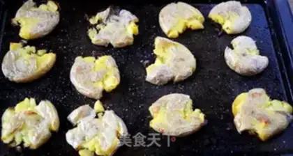 Make Western-style potato pie step 3