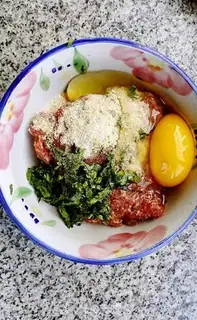 Make Beef and vegetable burgers step 1