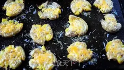 Make Western-style potato pie step 4