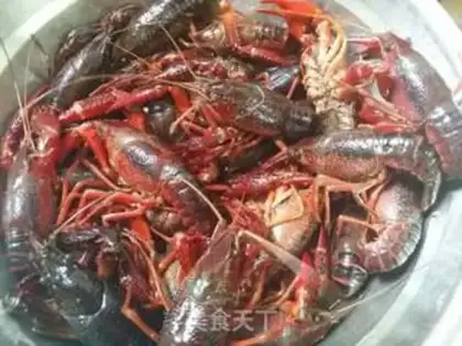 Make Spicy lobster step 0