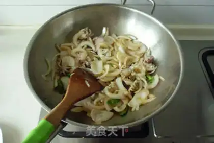 Make Onion fried inks step 4