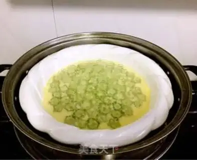 Make Autumn eggs step 6