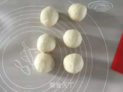 Make Mango Pizza Cup step 4