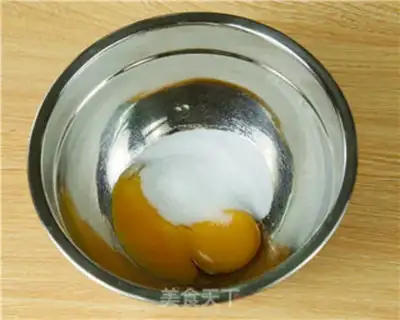 Make Sour cream cherry ice cream step 1