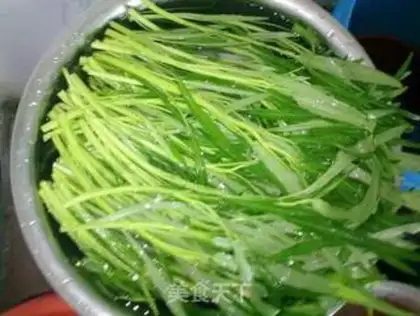Make Garlic cabbage step 0
