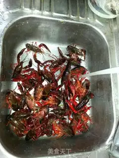 Make Spicy lobster step 0