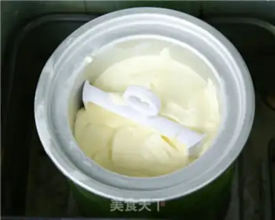 Make Sour cream cherry ice cream step 6