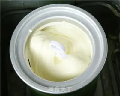 Make Sour cream cherry ice cream step 7