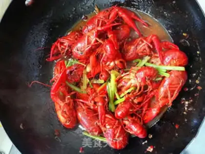 Make Spicy lobster step 7