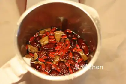 Make Red-tree tea step 4
