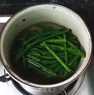 Make Pepper peanut burner step 5
