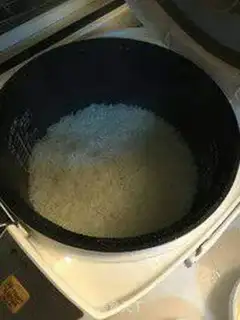 Make Onion meat rice step 29