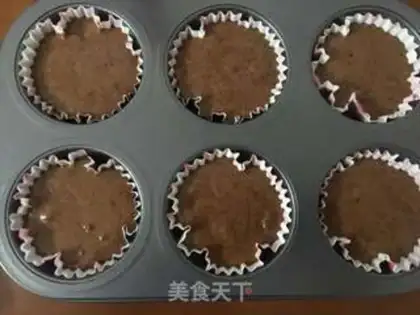 Make All-ball chocolate cupcakes step 4