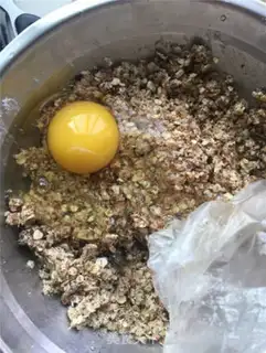 Make A red sugar oatmeal cookie step 3