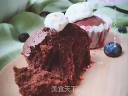 Make All-ball chocolate cupcakes step 5